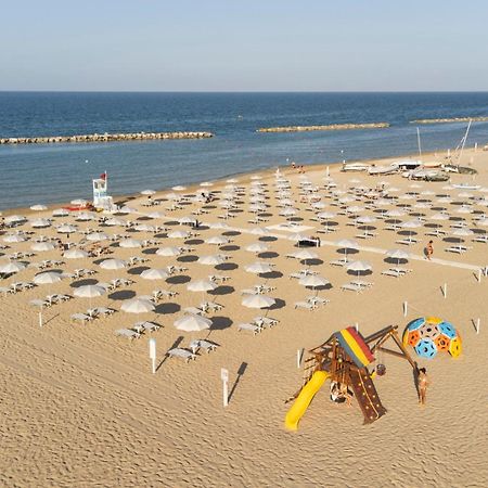Camping Norina بيزارو المظهر الخارجي الصورة