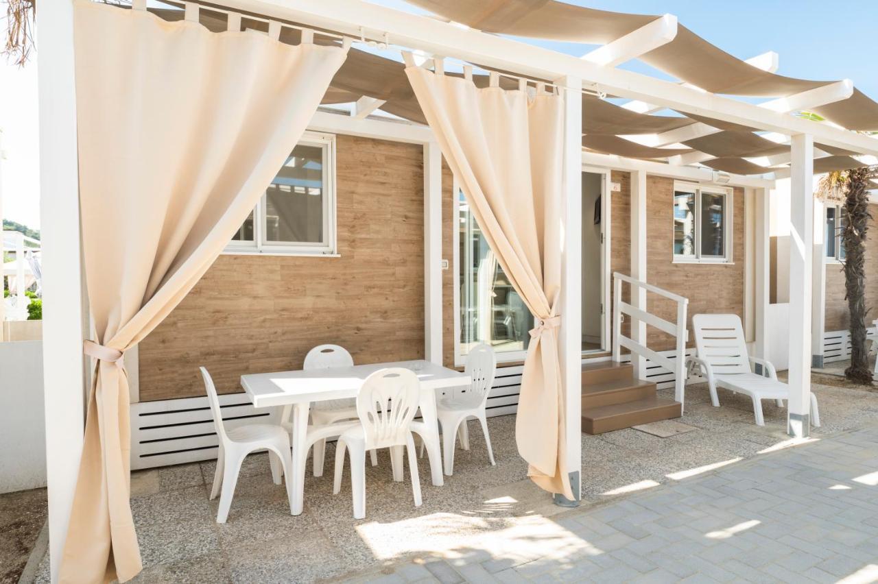 Camping Norina بيزارو المظهر الخارجي الصورة