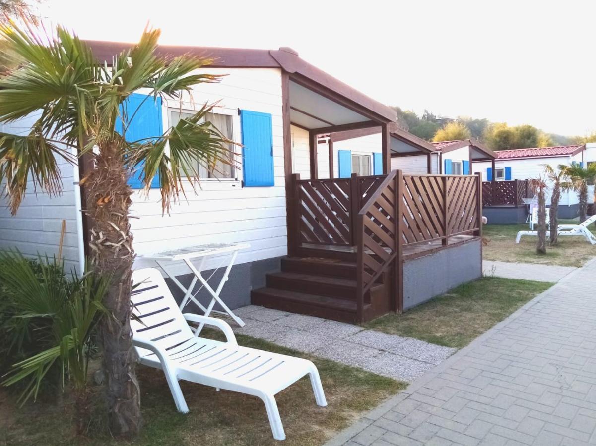 Camping Norina بيزارو المظهر الخارجي الصورة